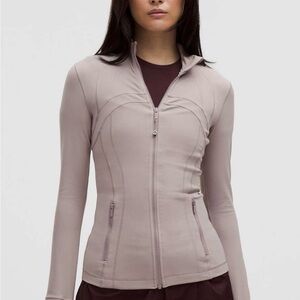 Lululemon Nulu Full Length Define Jacket in Mauve Grey sz 4